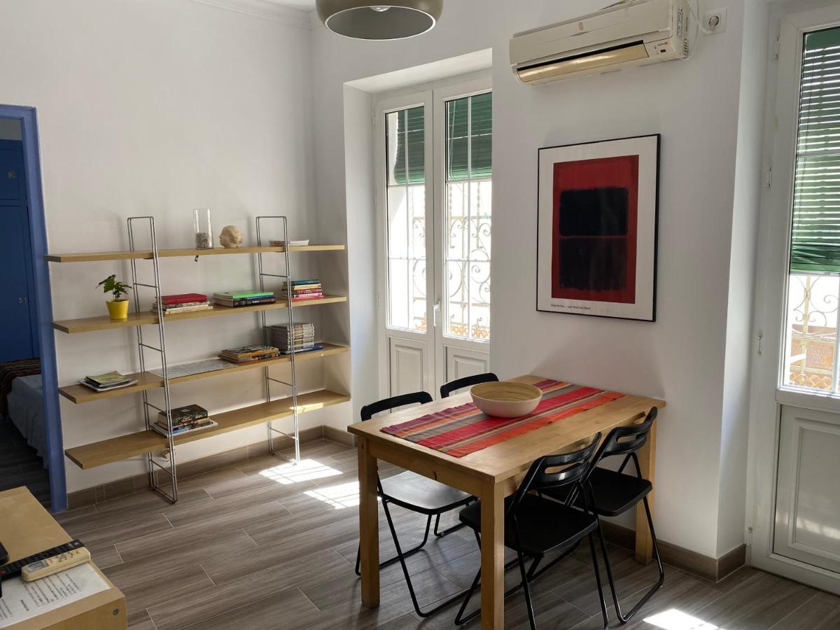 Apartamento Imperial Sevilla City Center Екстер'єр фото