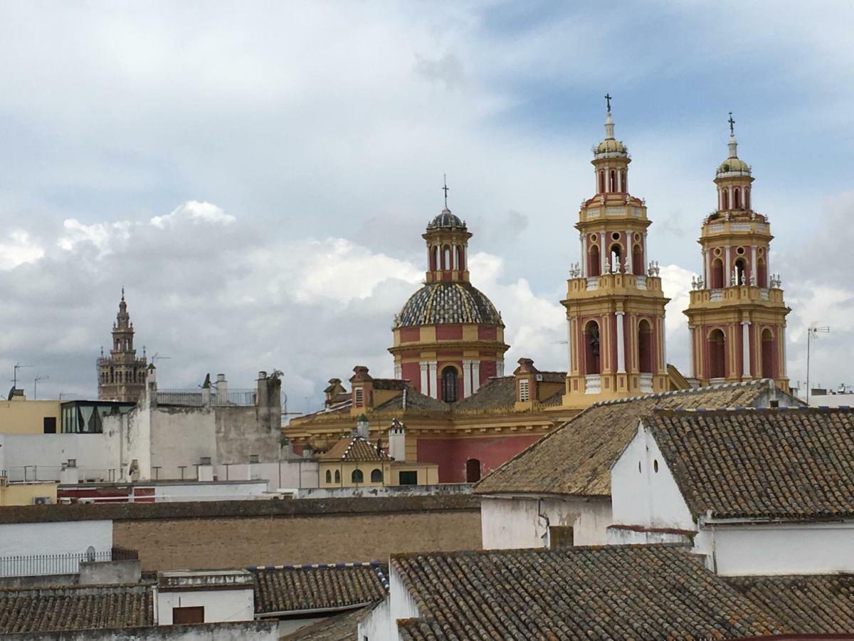 Apartamento Imperial Sevilla City Center Екстер'єр фото